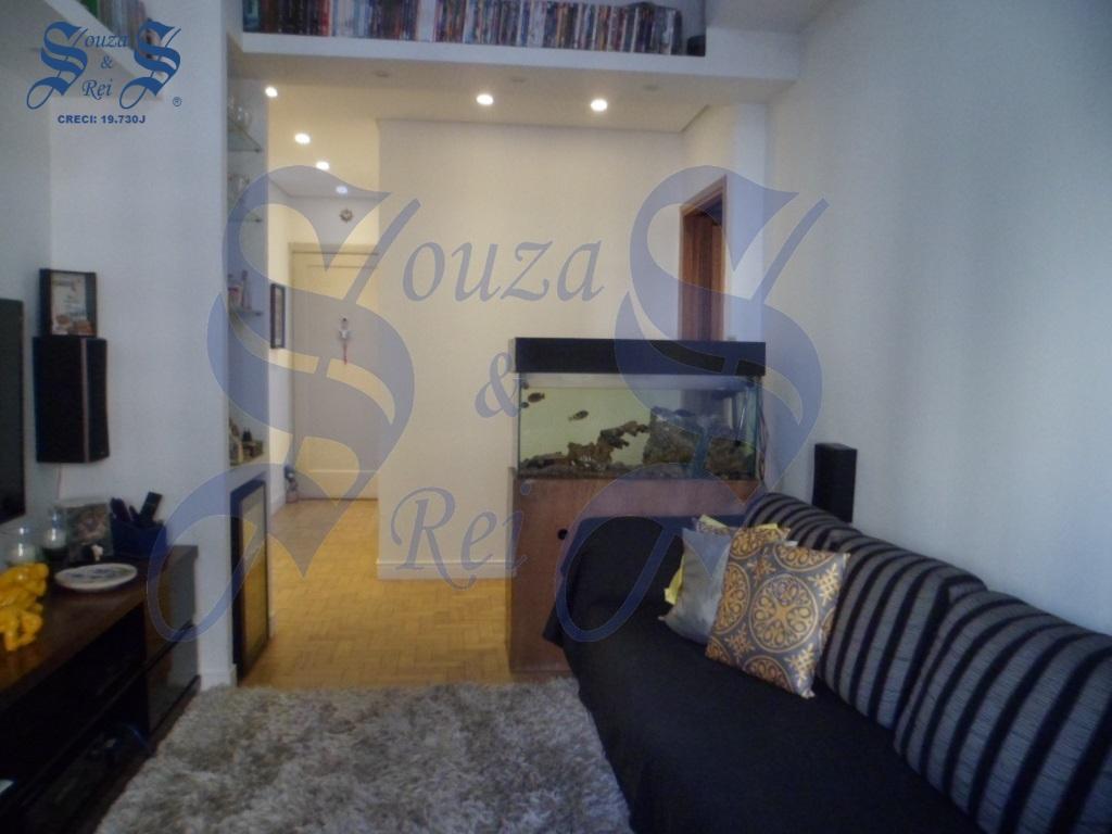 Apartamento à venda com 2 quartos, 78m² - Foto 11