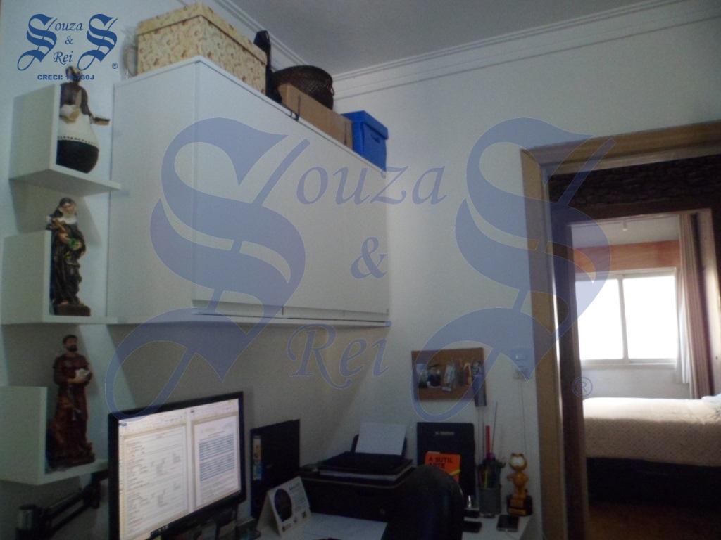 Apartamento à venda com 2 quartos, 78m² - Foto 15