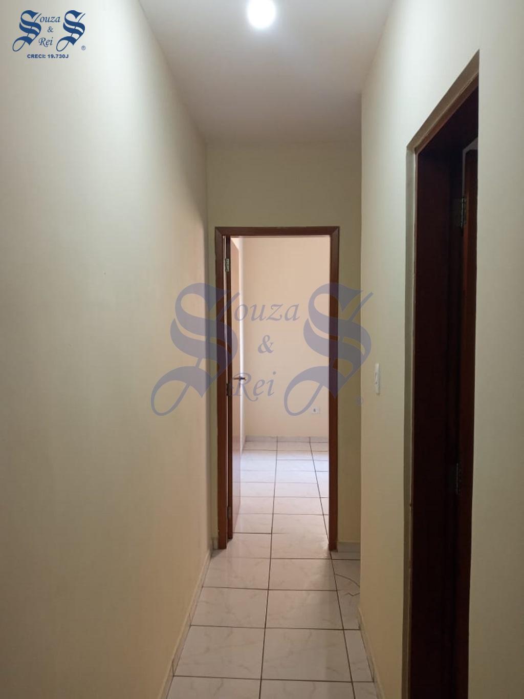 Casa à venda com 2 quartos, 140m² - Foto 13