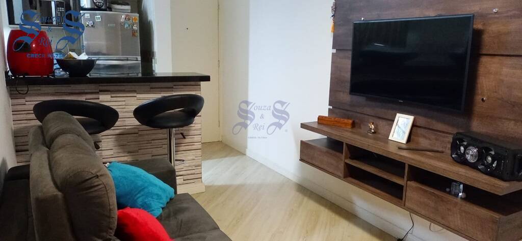 Apartamento à venda com 2 quartos, 45m² - Foto 4