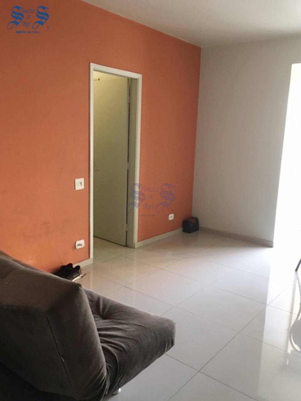 Apartamento à venda com 3 quartos, 88m² - Foto 2