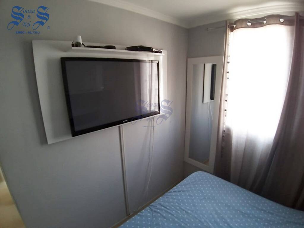 Apartamento à venda com 2 quartos, 45m² - Foto 13