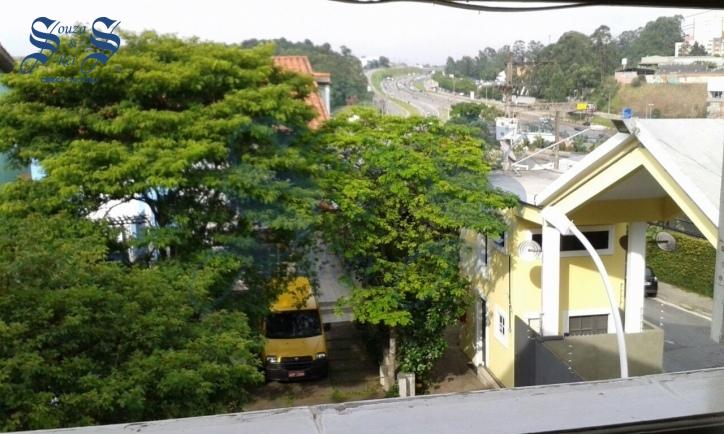 Casa de Condomínio à venda com 3 quartos, 200m² - Foto 2