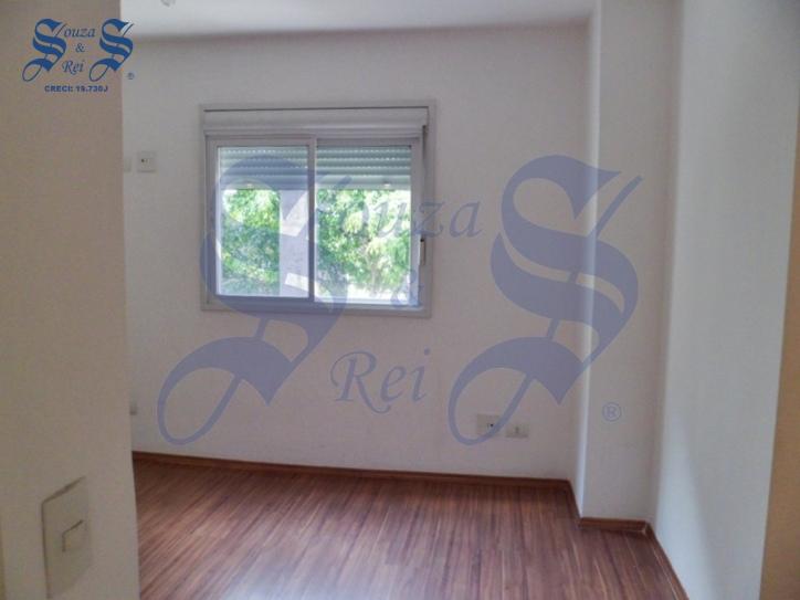 Apartamento à venda com 2 quartos, 61m² - Foto 9