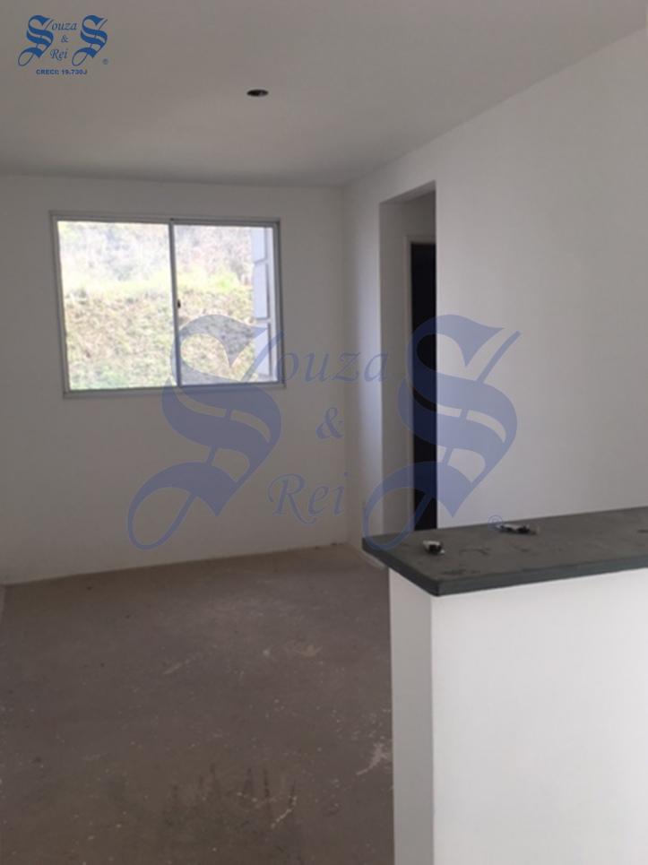 Apartamento à venda com 2 quartos, 45m² - Foto 1