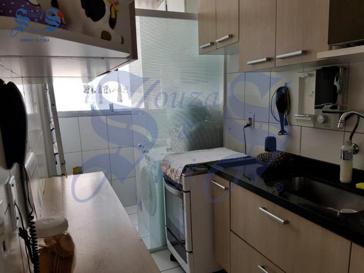 Apartamento à venda com 2 quartos, 55m² - Foto 2